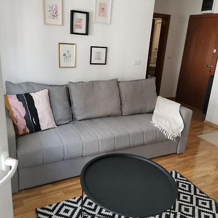 Apartman Kardas Vrnjačka Banja Exterior foto