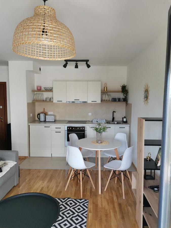 Apartman Kardas Vrnjačka Banja Exterior foto