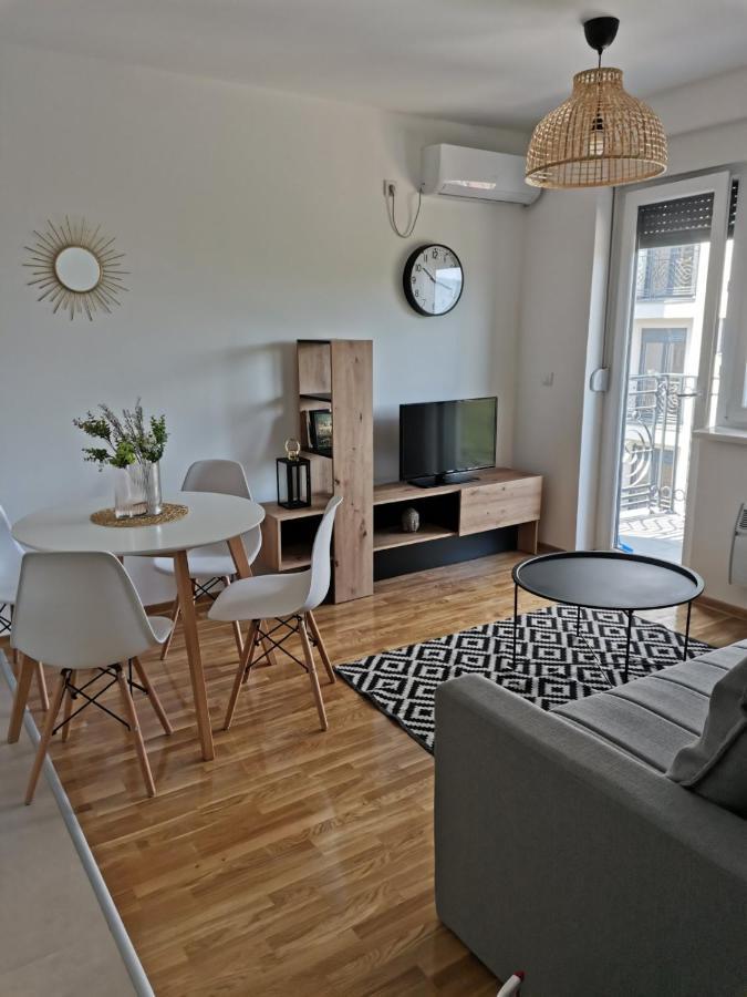 Apartman Kardas Vrnjačka Banja Exterior foto