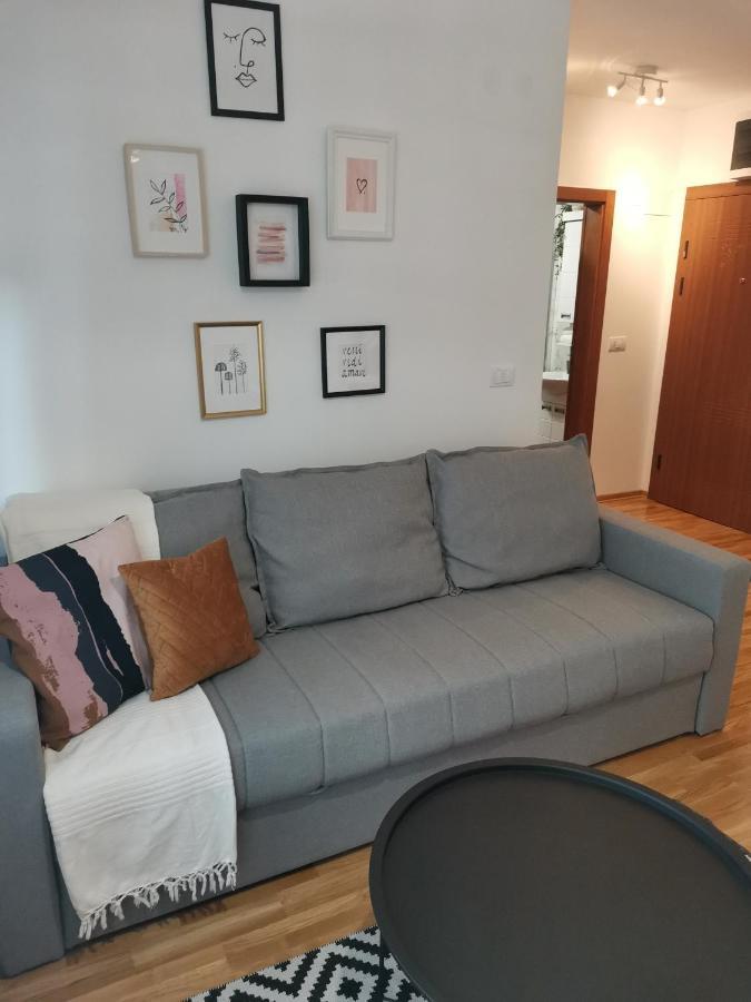 Apartman Kardas Vrnjačka Banja Exterior foto